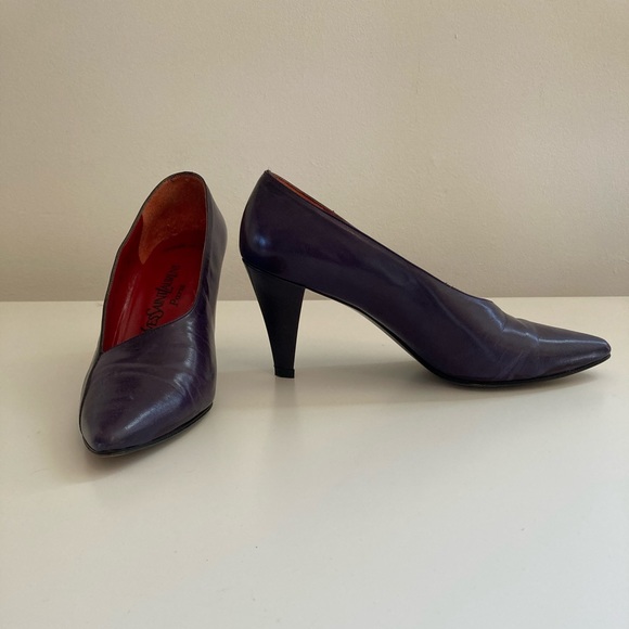 Vintage Yves Saint Laurent pumps